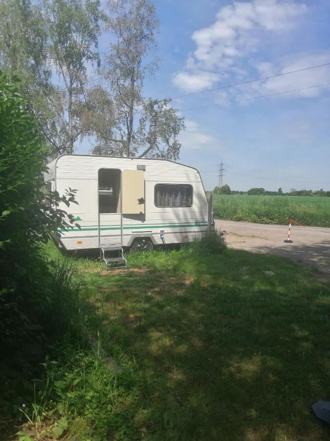 Oldtimer Wohnwagen Karl Heinz Otel Ratingen Dış mekan fotoğraf